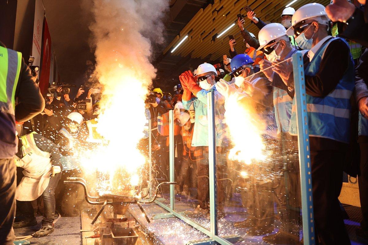 Sabiha Gökçen Havalimanı metroyla Kadıköy'e kesintisiz bağlanıyor