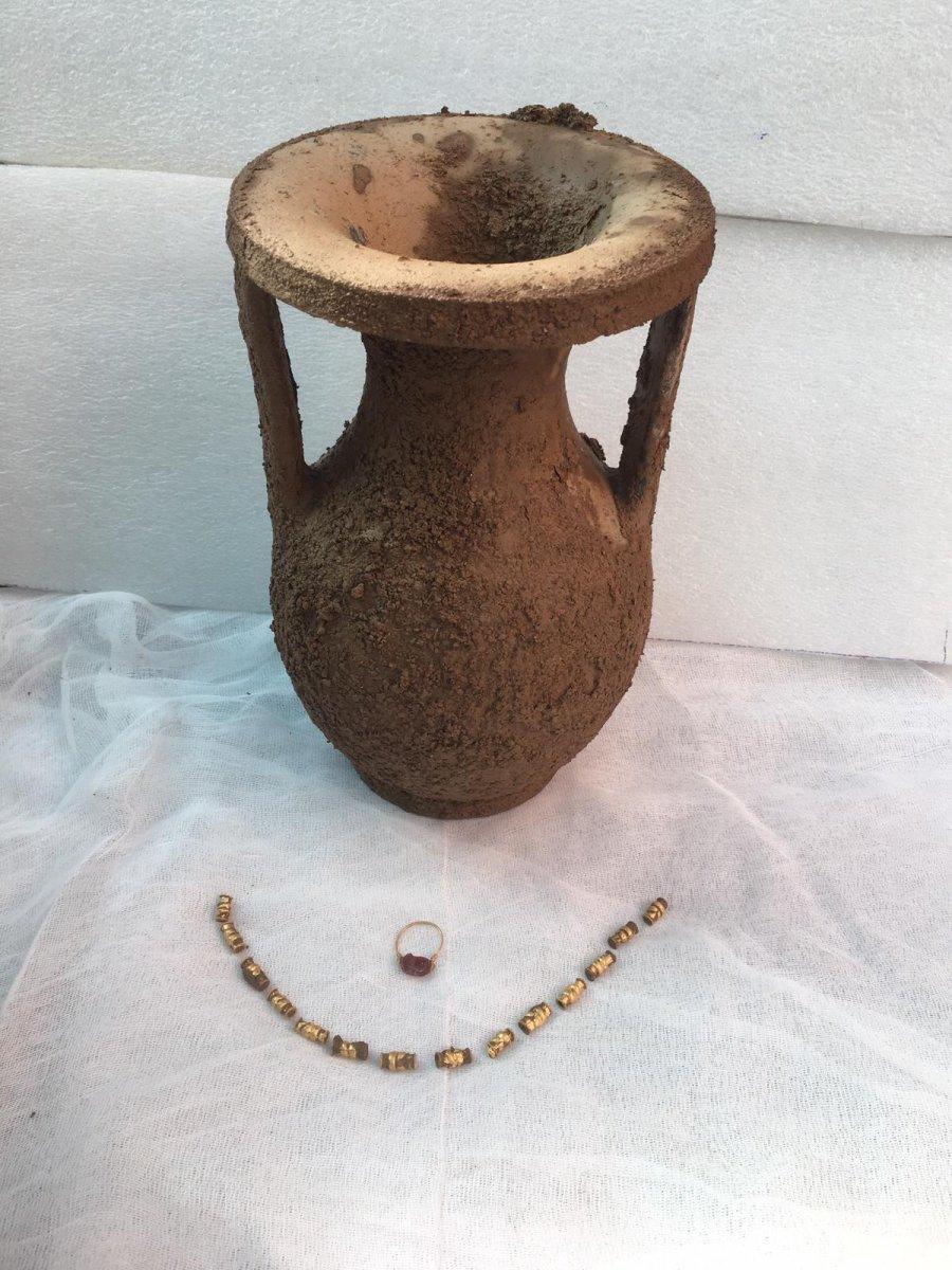 Mehmet Nuri Ersoy, Bodrum'da 2 bin 400 yıllık lahit kapağını açtı