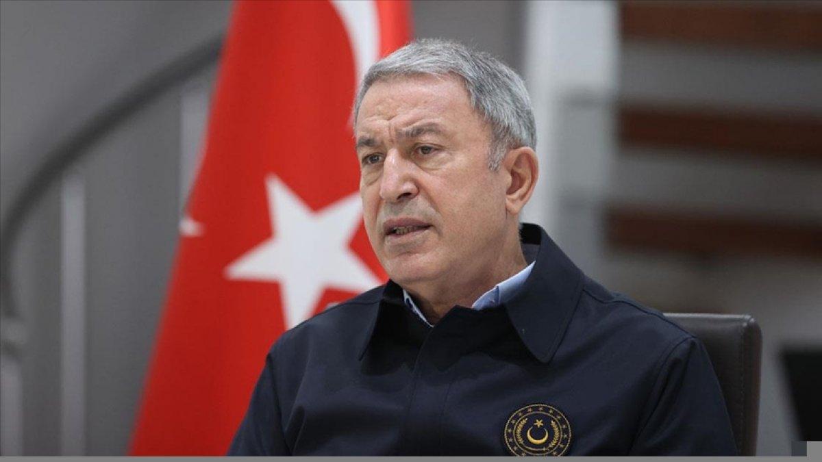 Hulusi Akar: Mehmetçik'in nefesi teröristlerin ensesinde