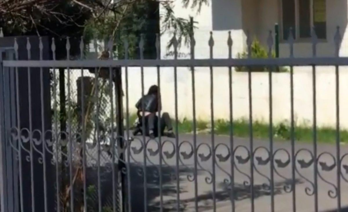 Antalya'da bir kadın, parasını isteyip darbetti