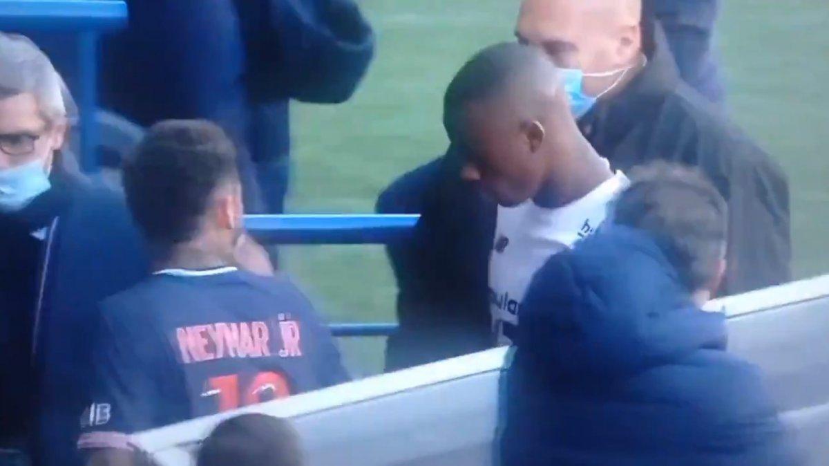 Neymar, maç sonu Djalo'ya saldırdı