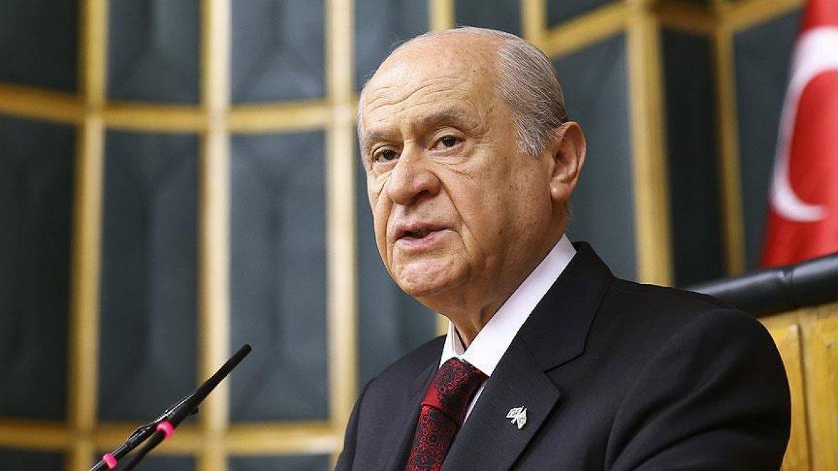 Devlet Bahçeli'den 103 amirale tepki:  Rütbeleri sökülmelidir