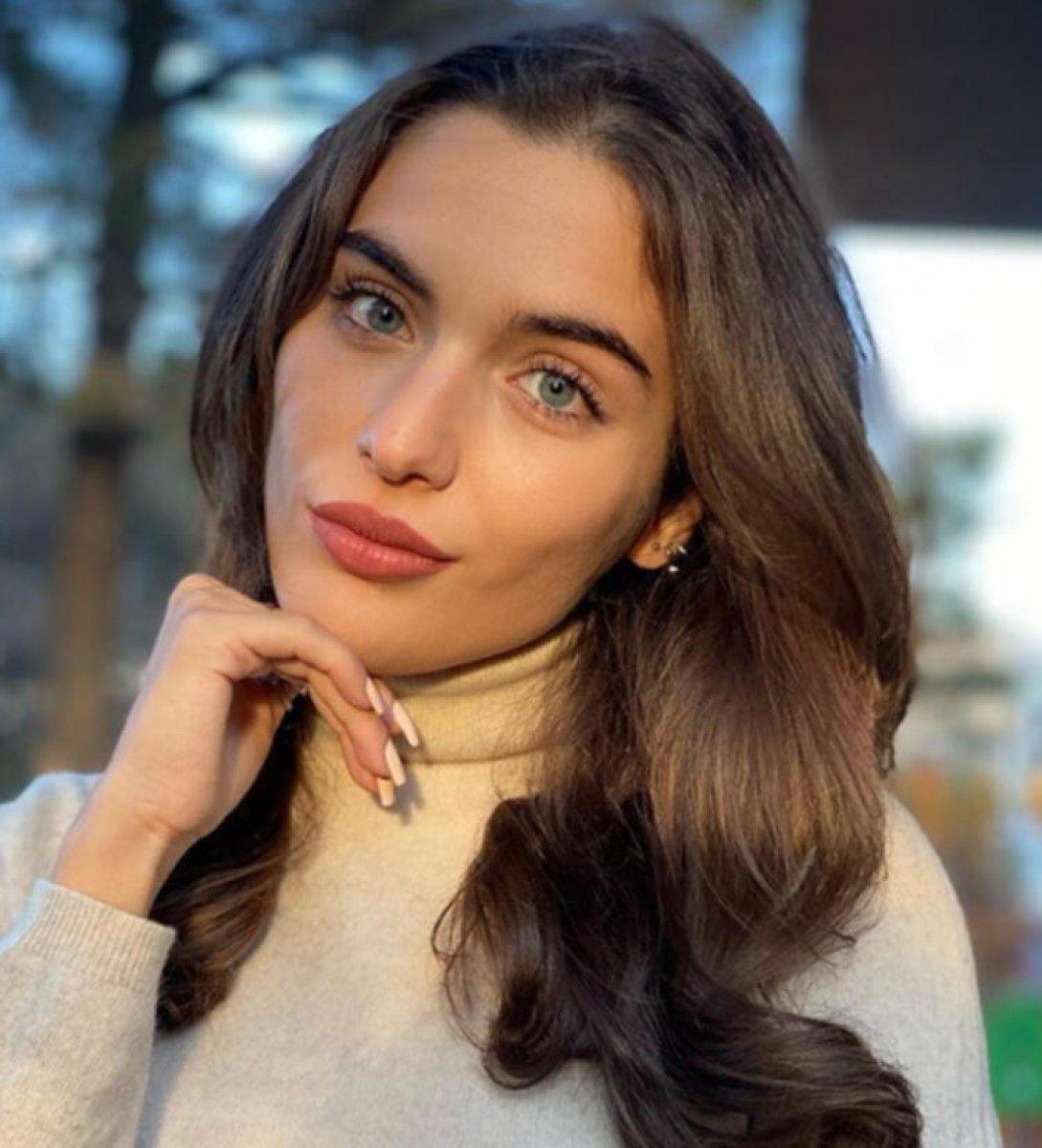 Çağla Şimşek'in son hali