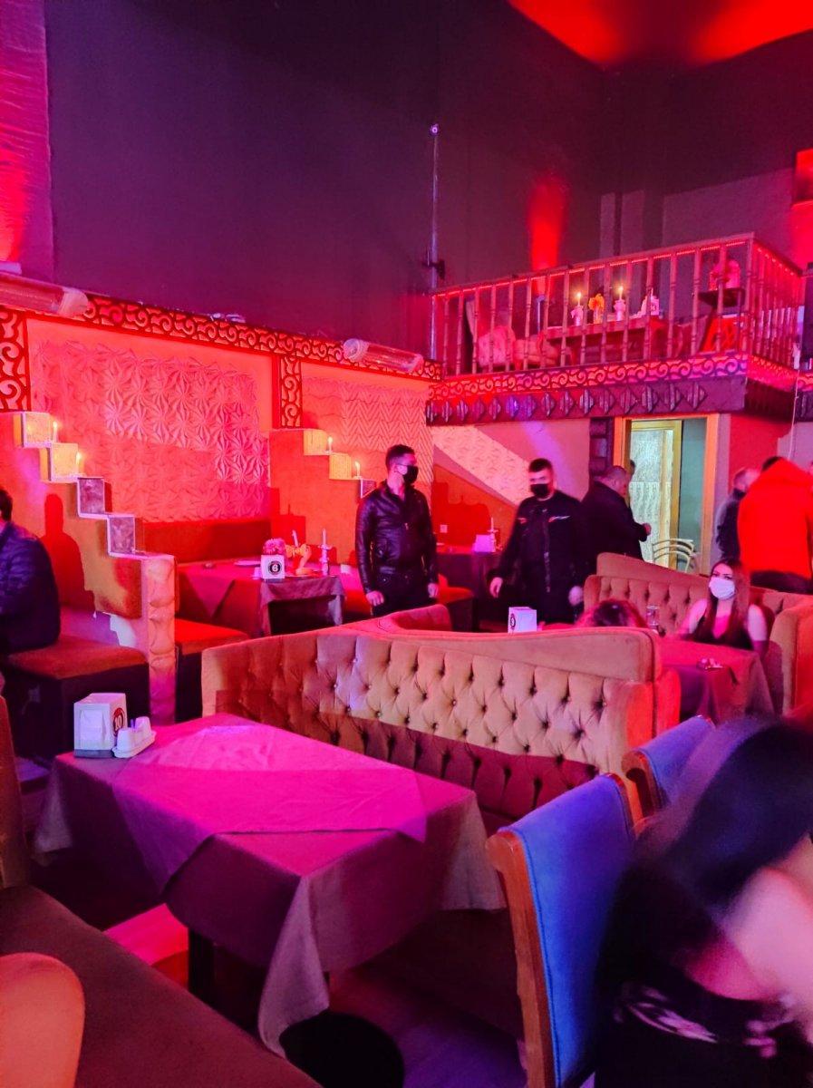 Konya'da kahvehane ve eğlence merkezine baskın