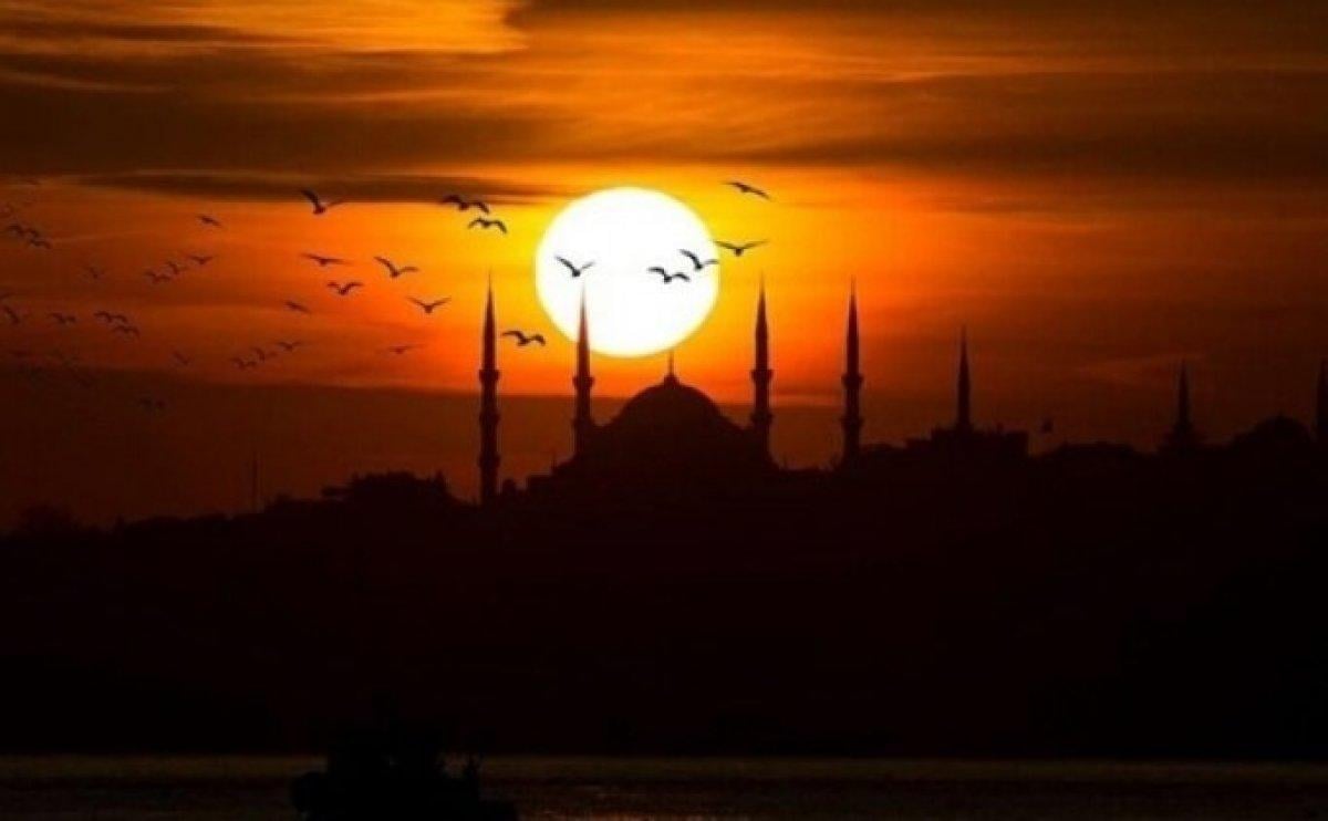 Ramazan imsakiyesi 2021: İlk iftar ve sahur ne zaman, saat kaçta?