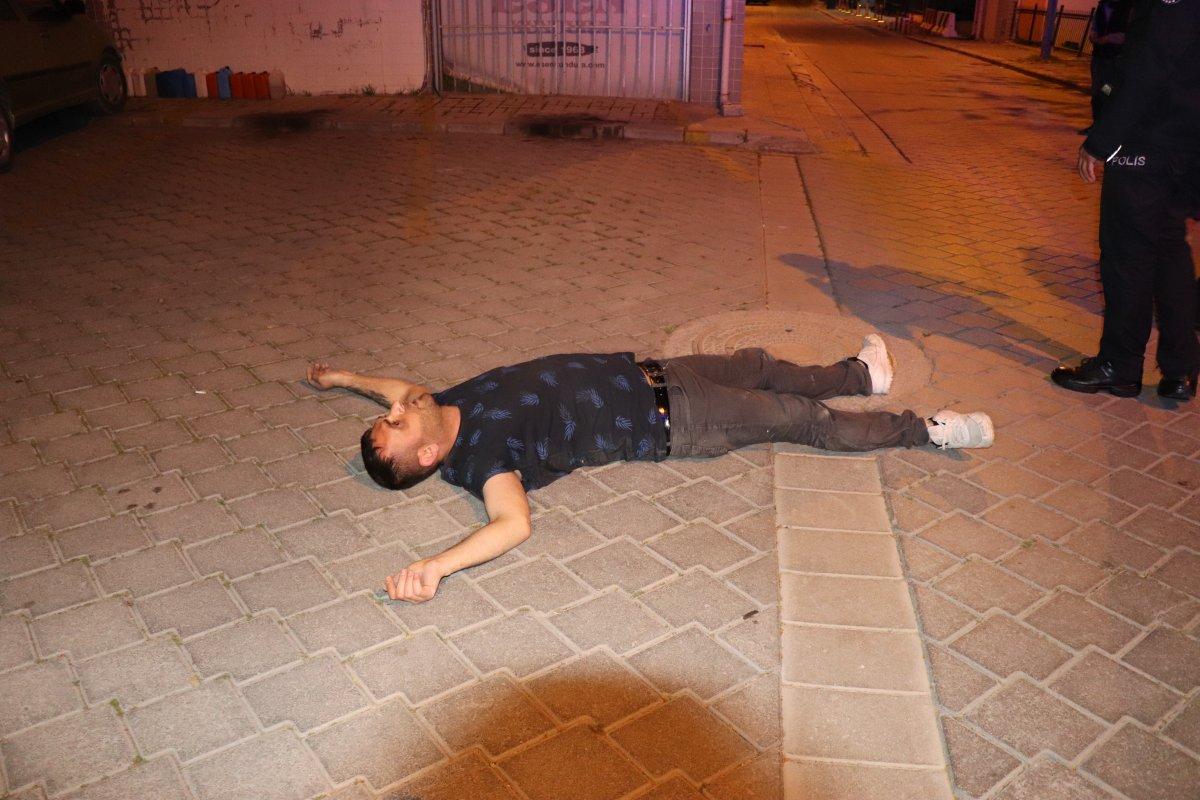 Denizli’de kumar oynanan dernek görünümlü iş yerine baskın