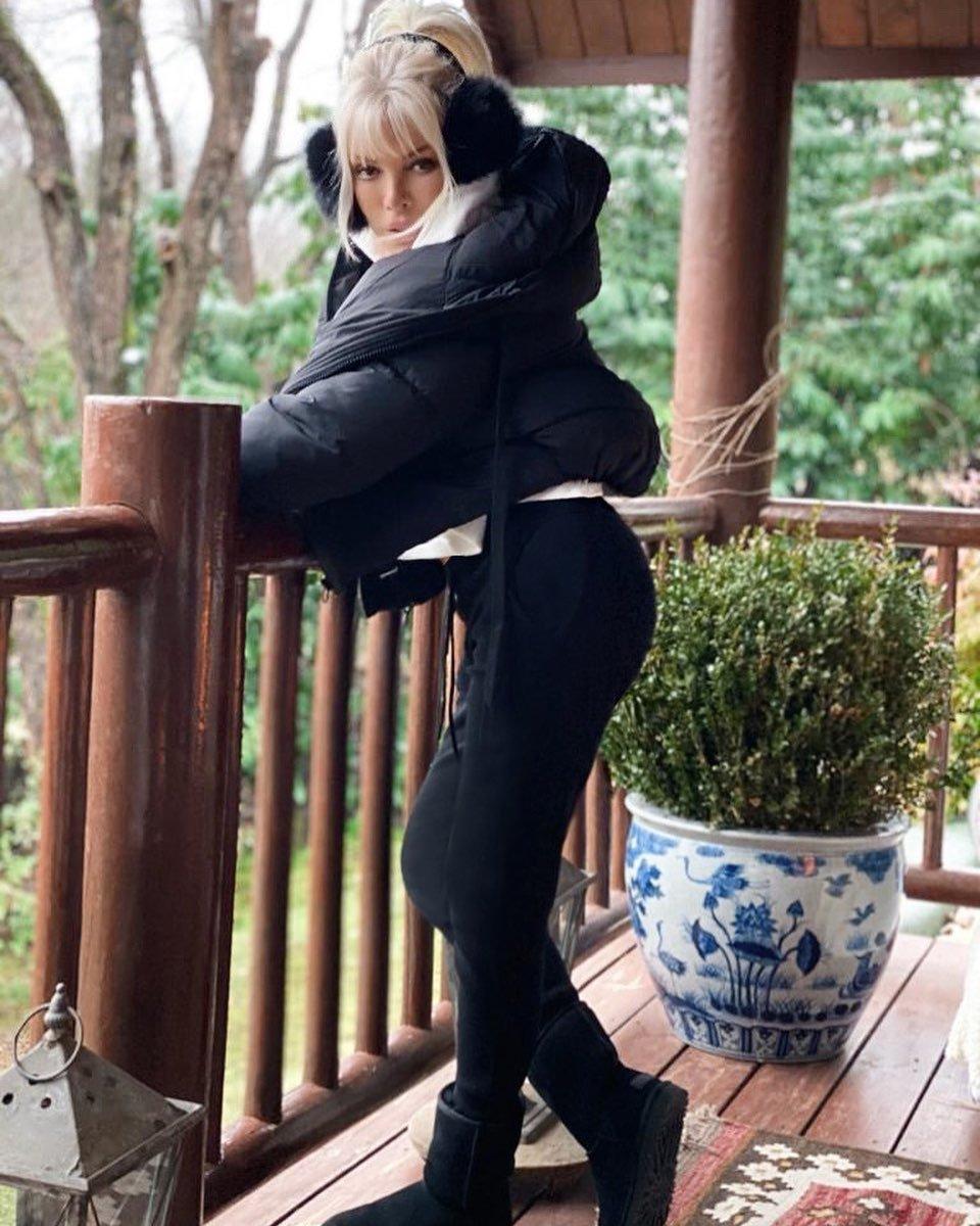 Ajda Pekkan, ameliyat oldu