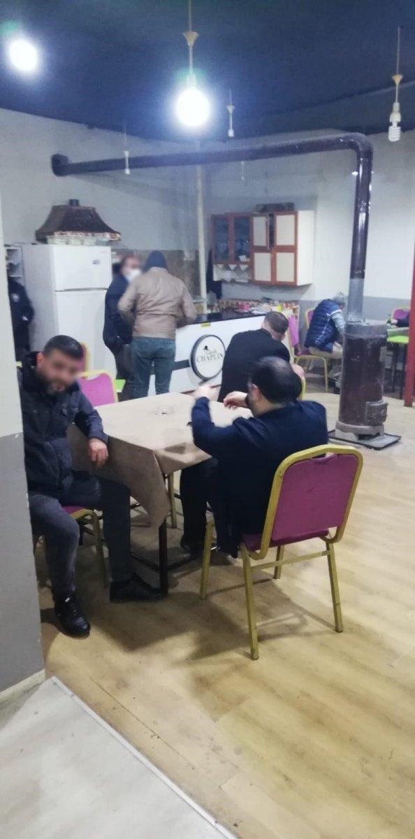 Konya'da kahvehane ve eğlence merkezine baskın