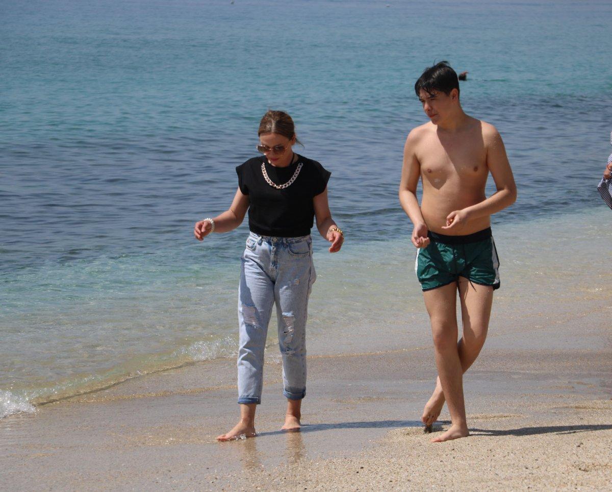 Alanya plajlarında yoğunluk