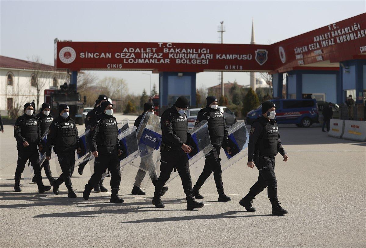 Muhafız Alayı'ndaki darbe girişimine ilişkin davada karar çıktı