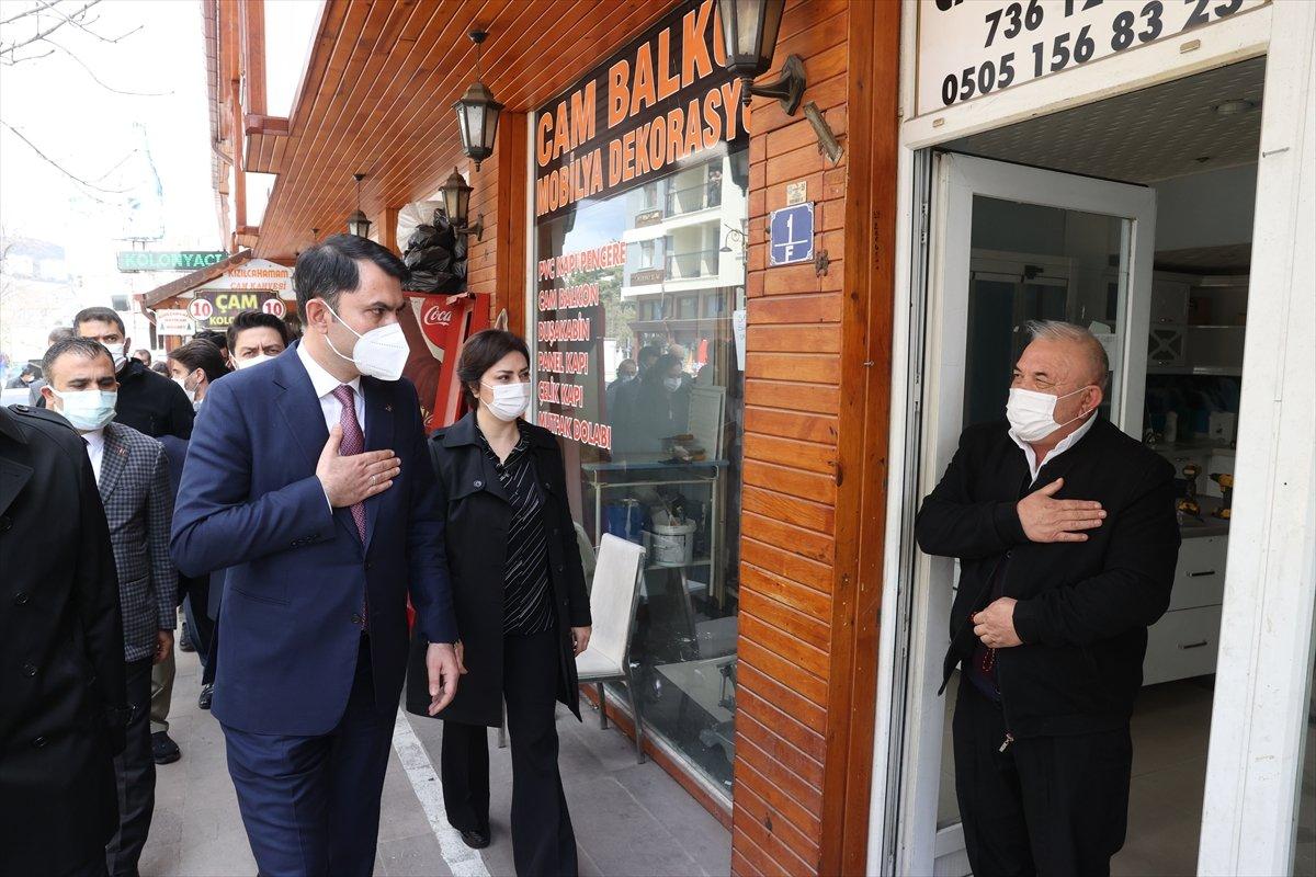 Murat Kurum: Kızılcahamam'da zarar gören esnafa destek vereceğiz