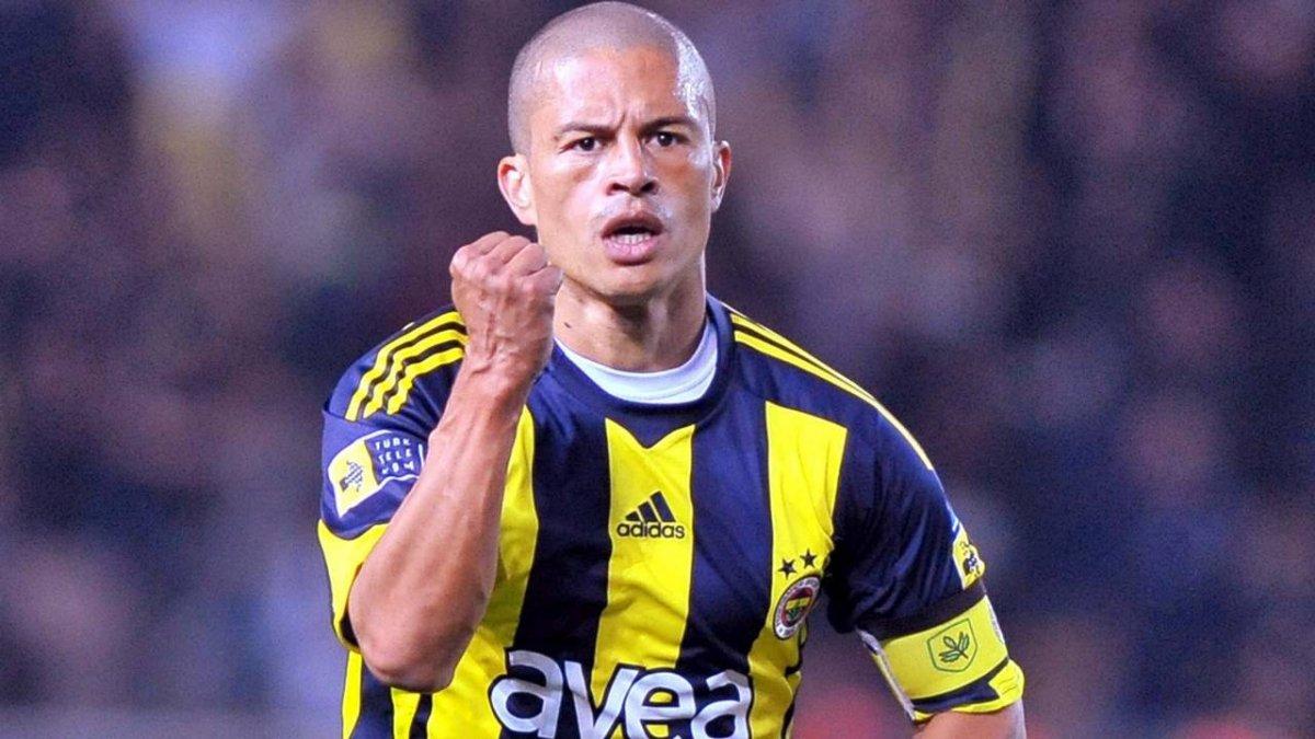 Sao Paulo Başkanı Casares: Alex Türkiye'de tanrı gibiydi