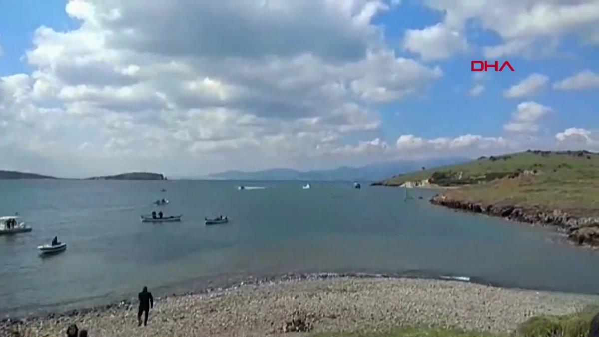 İzmir Foça'da askeri uçak düştü