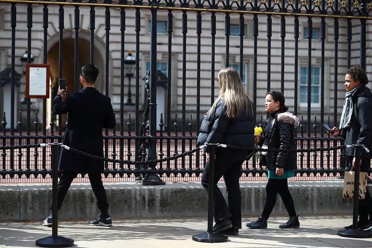 Kraliçe 2'nci Elizabeth'in eşi Prens Philip hayatını kaybetti