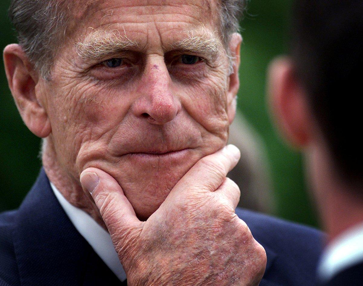 Kraliçe 2'nci Elizabeth'in eşi Prens Philip hayatını kaybetti