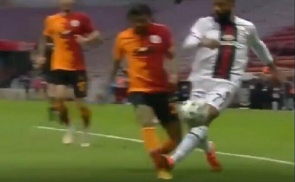 DeAndre Yedlin sakatlandı