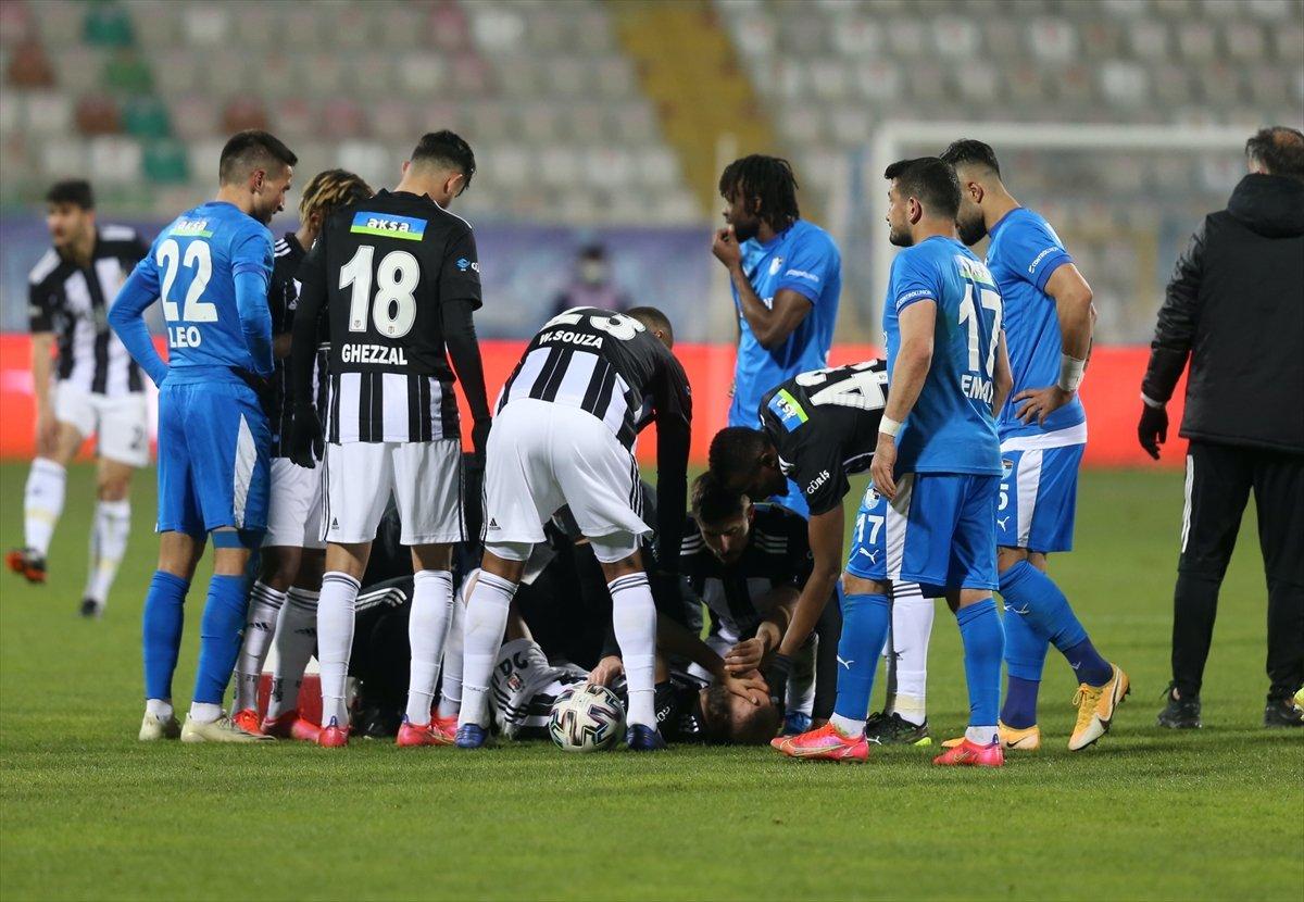 Cenk Tosun sezonu kapattı