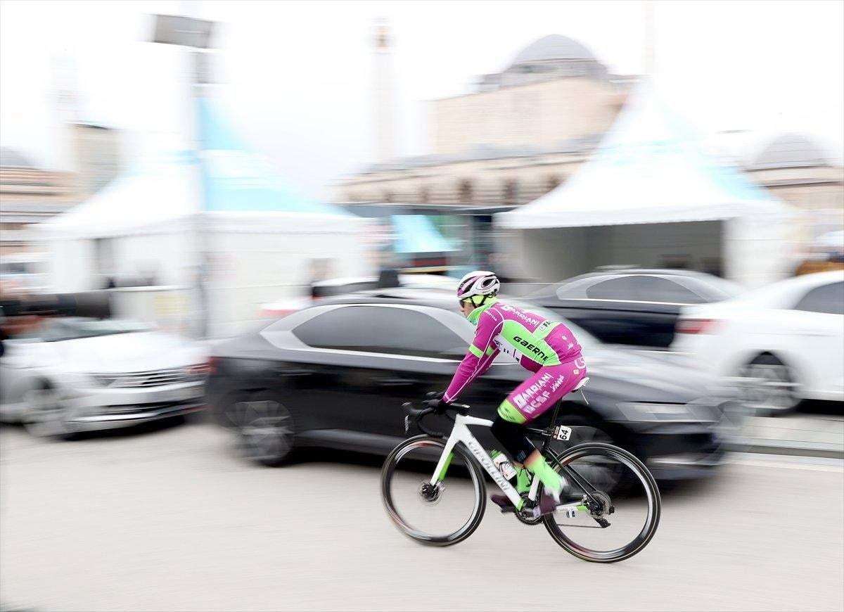 56. Cumhurbaşkanlığı Bisiklet Turu'nun Konya etabını Arvid de Kleijn kazandı