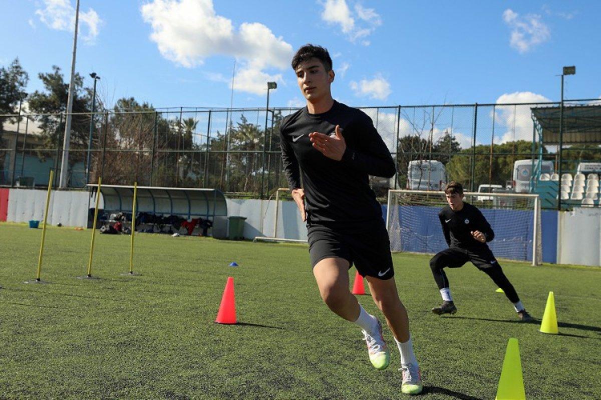 Şehit Fethi Sekin'in oğlu Burak Tolunay U16 Milli Takımı'na çağırıldı