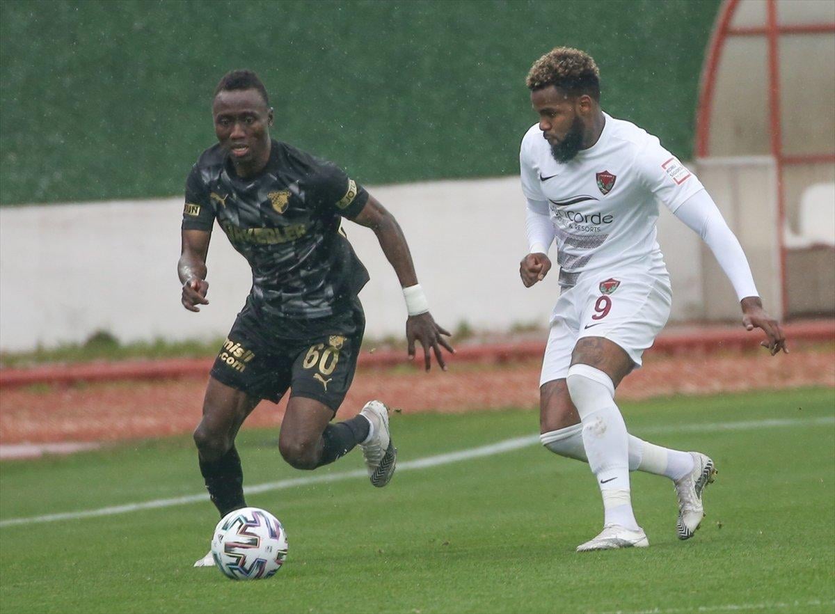 Aaron Boupendza'nın formsuzluğu