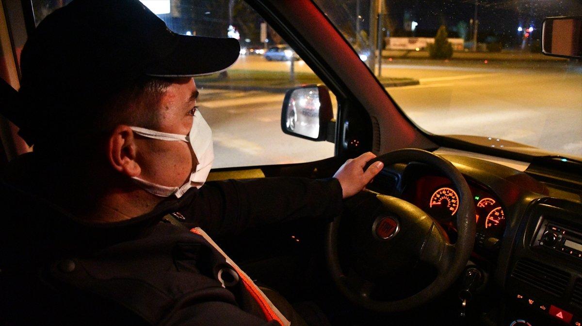 Sivas'ta polis memuru, klarnetiyle gönüllere dokunuyor