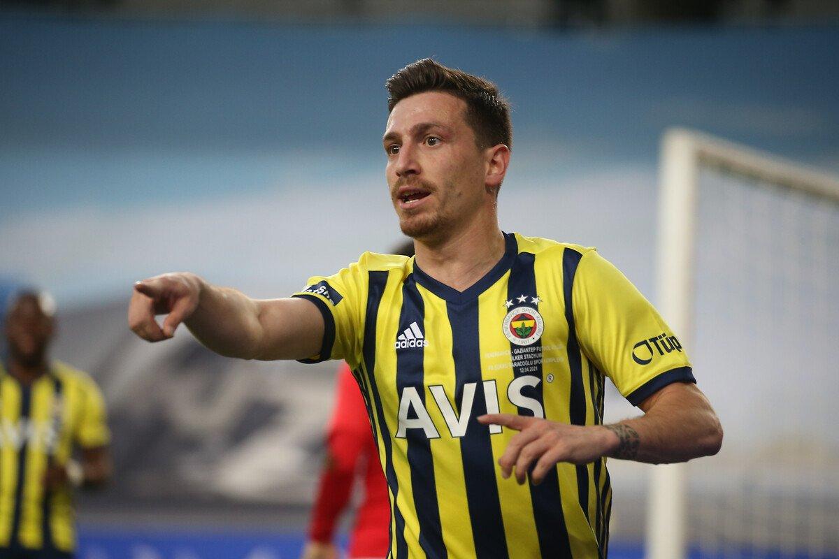 Fenerbahçe evinde Gaziantep'i 3 golle mağlup etti