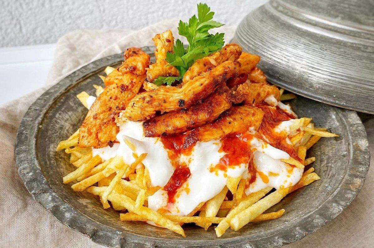 Tavuklu Çökertme Kebabı: Ekonomik ve lezzetli Çökertme Kebabı malzemeleri ve tarifi..
