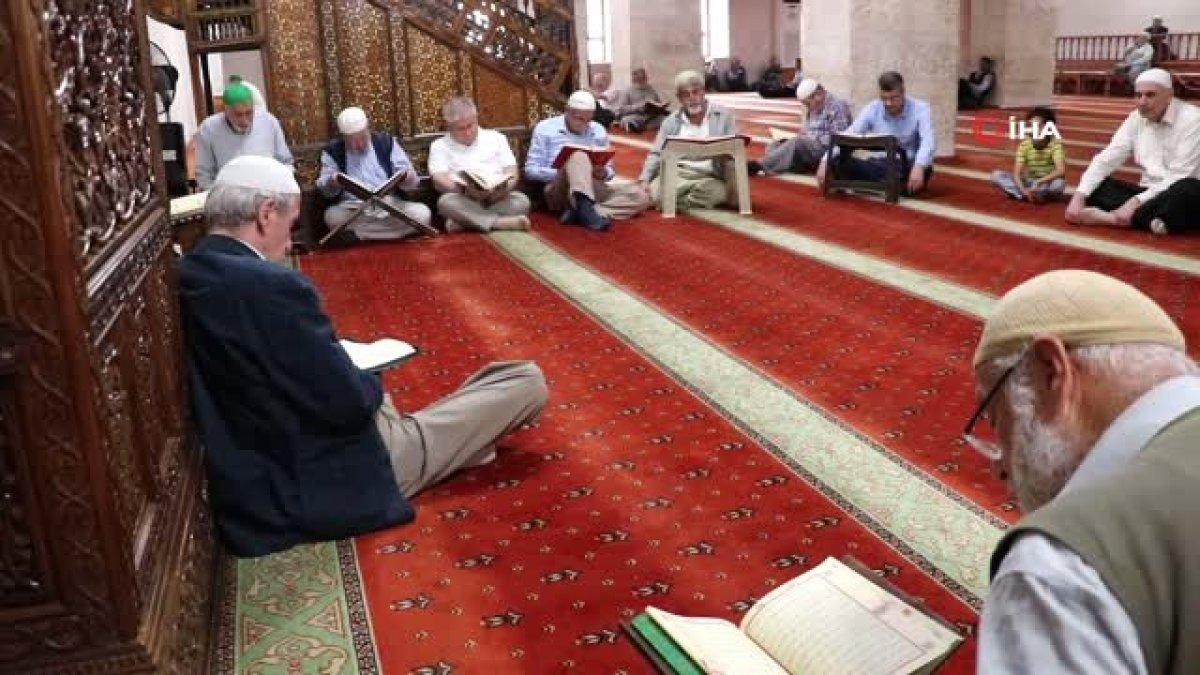 Mukabele nedir, nasıl ortaya çıktı? Mukabele nasıl yapılır? Mukabele geleneği hakkında bilgiler..