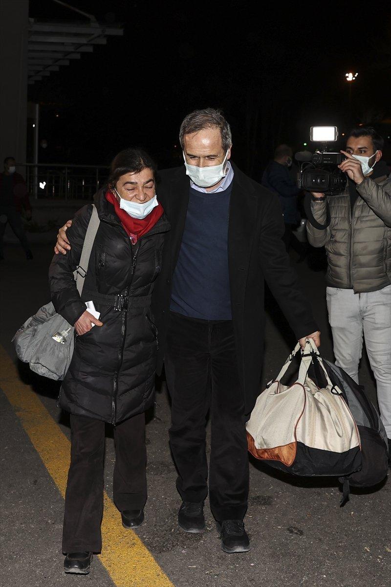 14 emekli amiral adli kontrol şartıyla serbest bırakıldı