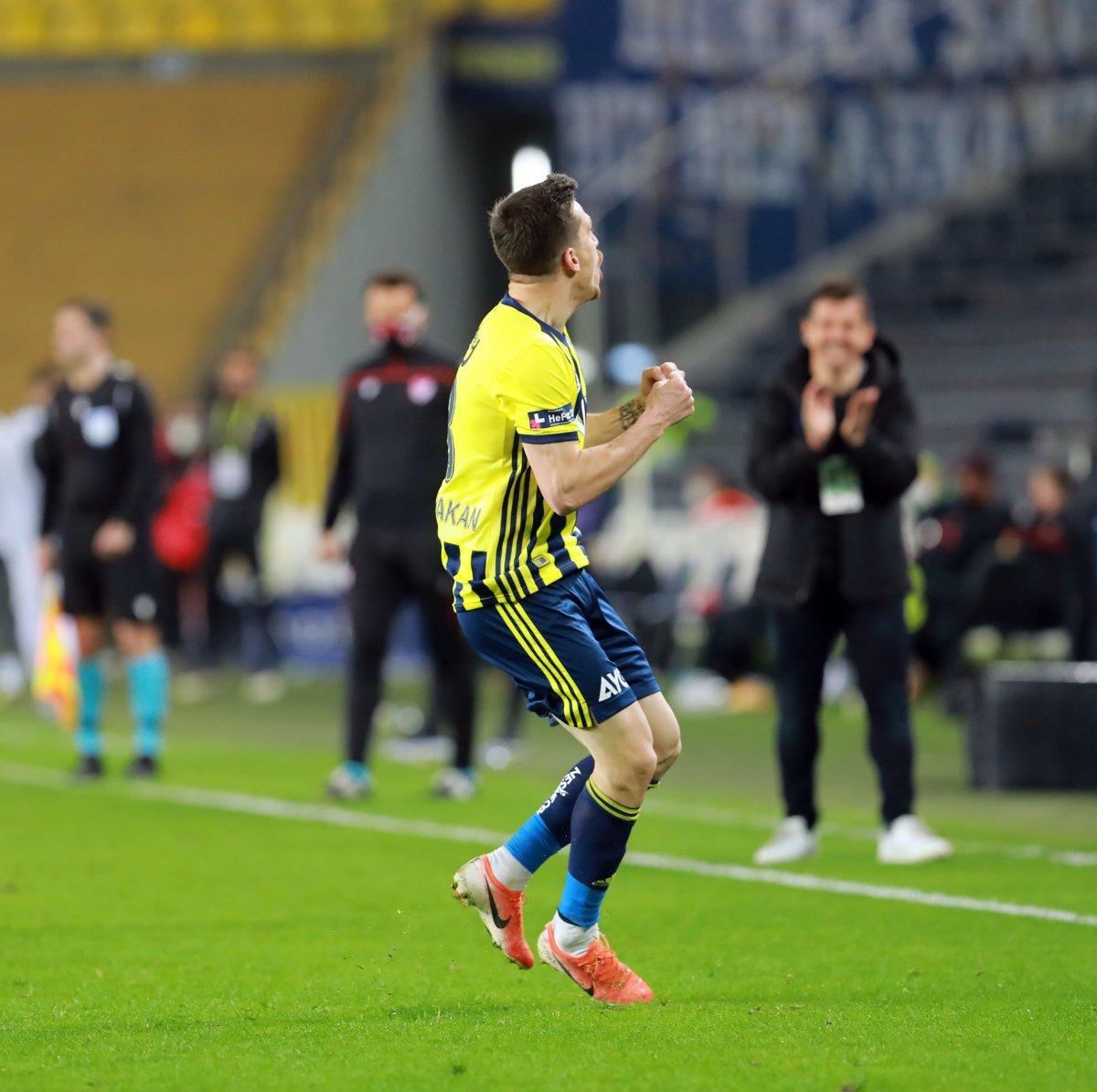 Mert Hakan: Emre Hoca'nın kattığı çok güzel bir ortam var