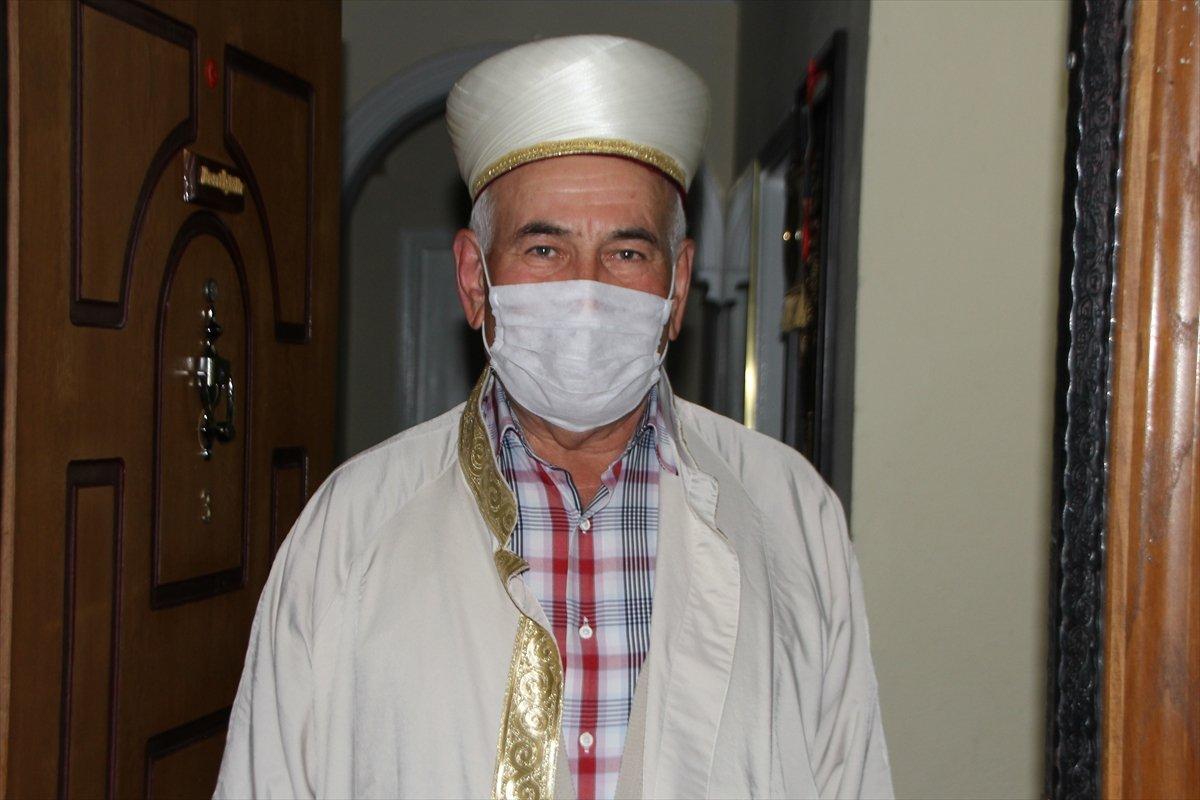 Antalya'da apartman sakinlerinin teravih namazı için bulduğu çözüm