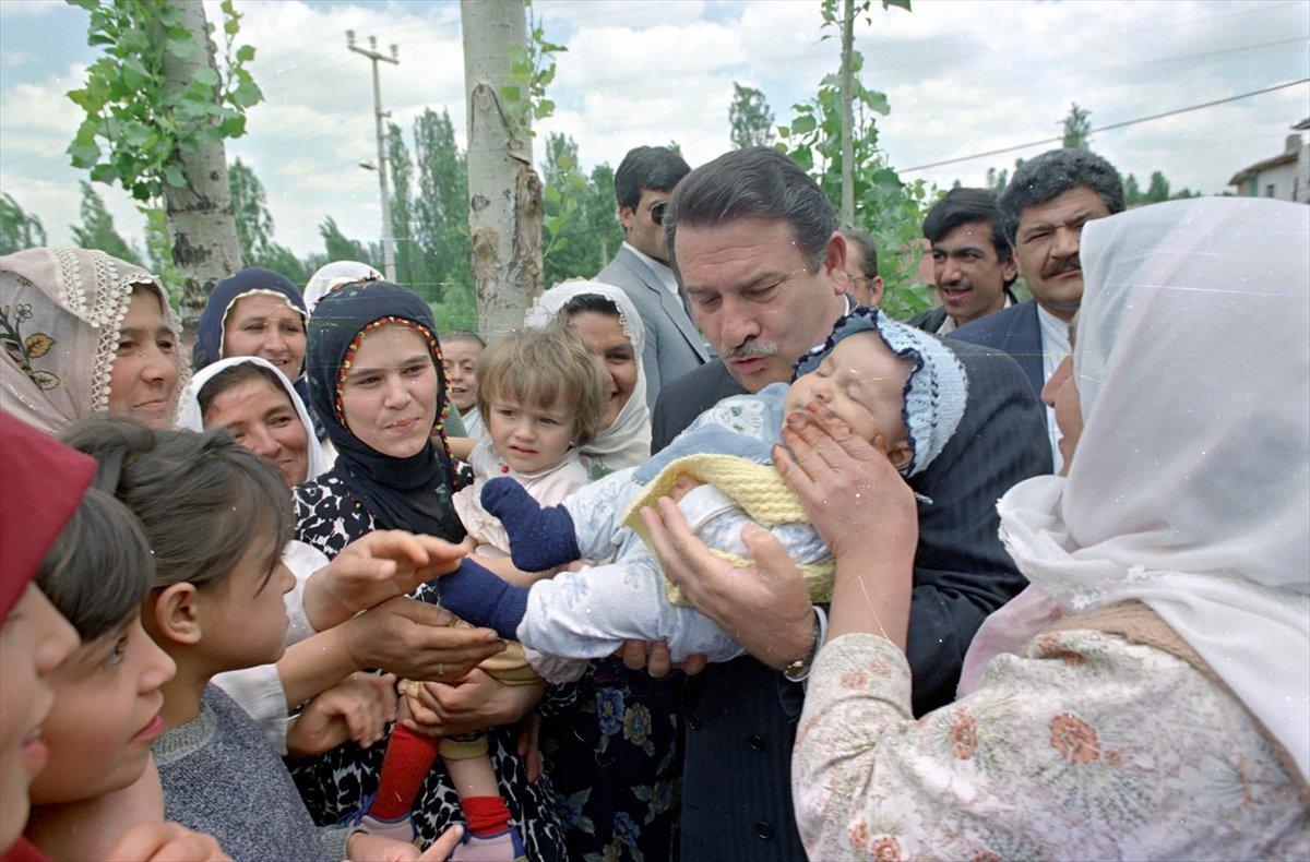 Eski Başbakanlardan Yıldırım Akbulut, hayatını kaybetti