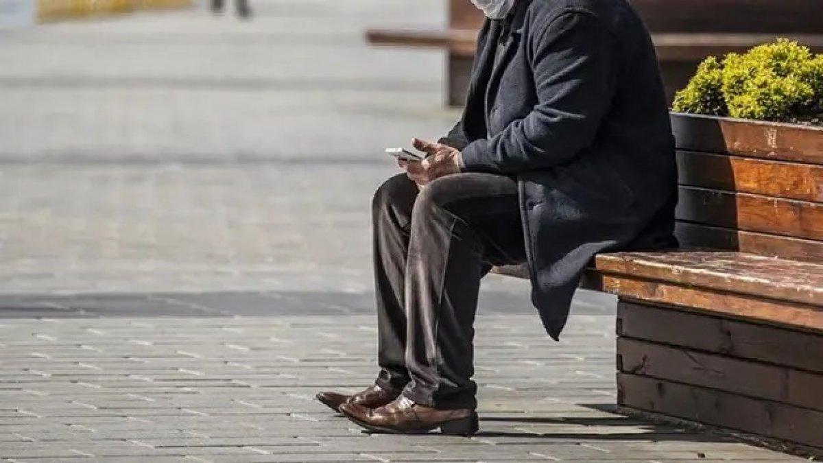 Hafta içi sokağa çıkma yasağı saatleri değişti mi, kaçta başlayacak? Yeni sokağa çıkma saatleri..