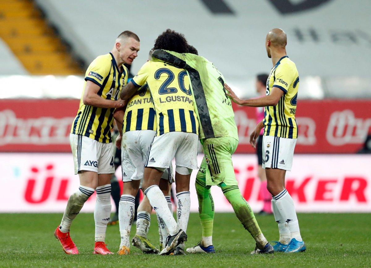 Mart ayında en çok konuşulan oyuncu, Ozan Tufan oldu