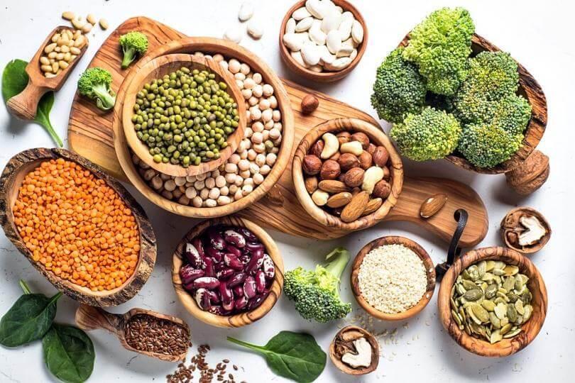 Veganlar ve vejetaryenler diyet yaparken dikkat etmeli