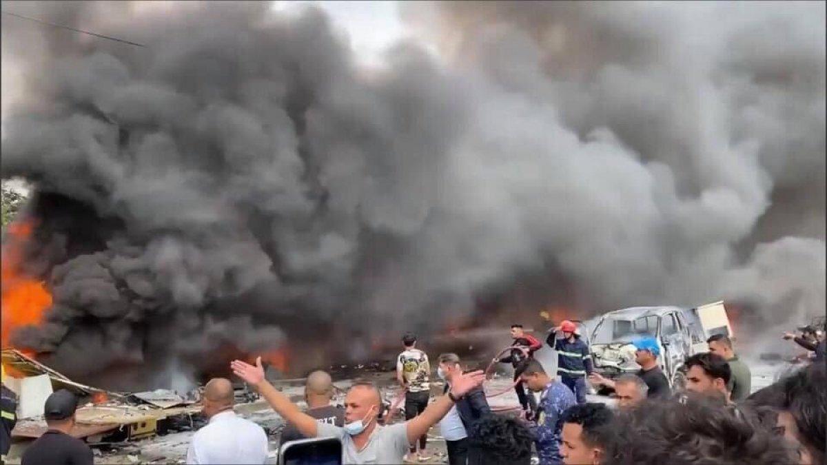 Bağdat'ta bomba yüklü araç patladı