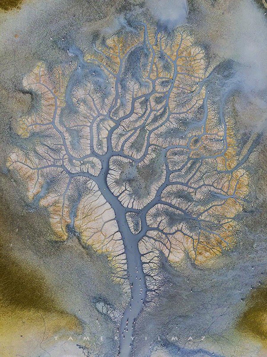 Burdur'daki Yarışlı Gölü'nün muhteşem manzarası