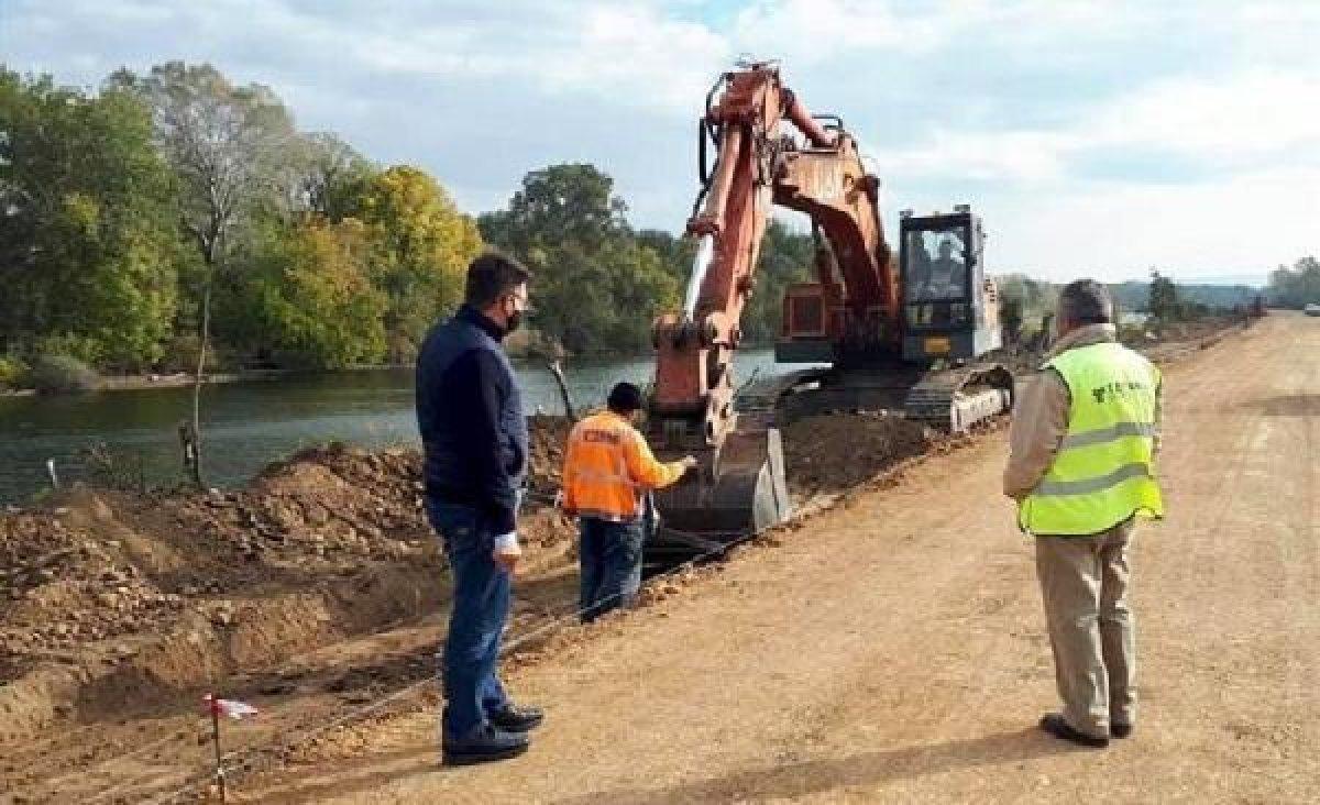 Yunanistan'ın Türkiye sınırındaki çit projesinin şantiyesinde maaş isyanı