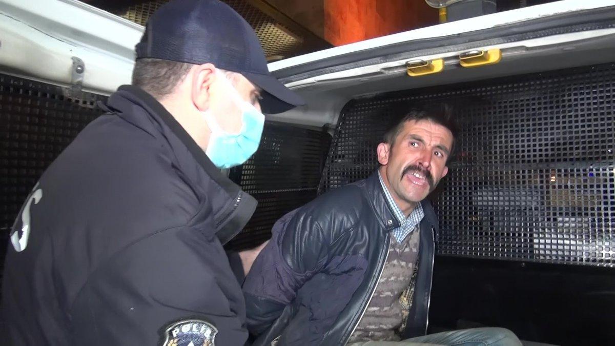 Bursa'da Ulu Cami'ye balyozlu saldırı