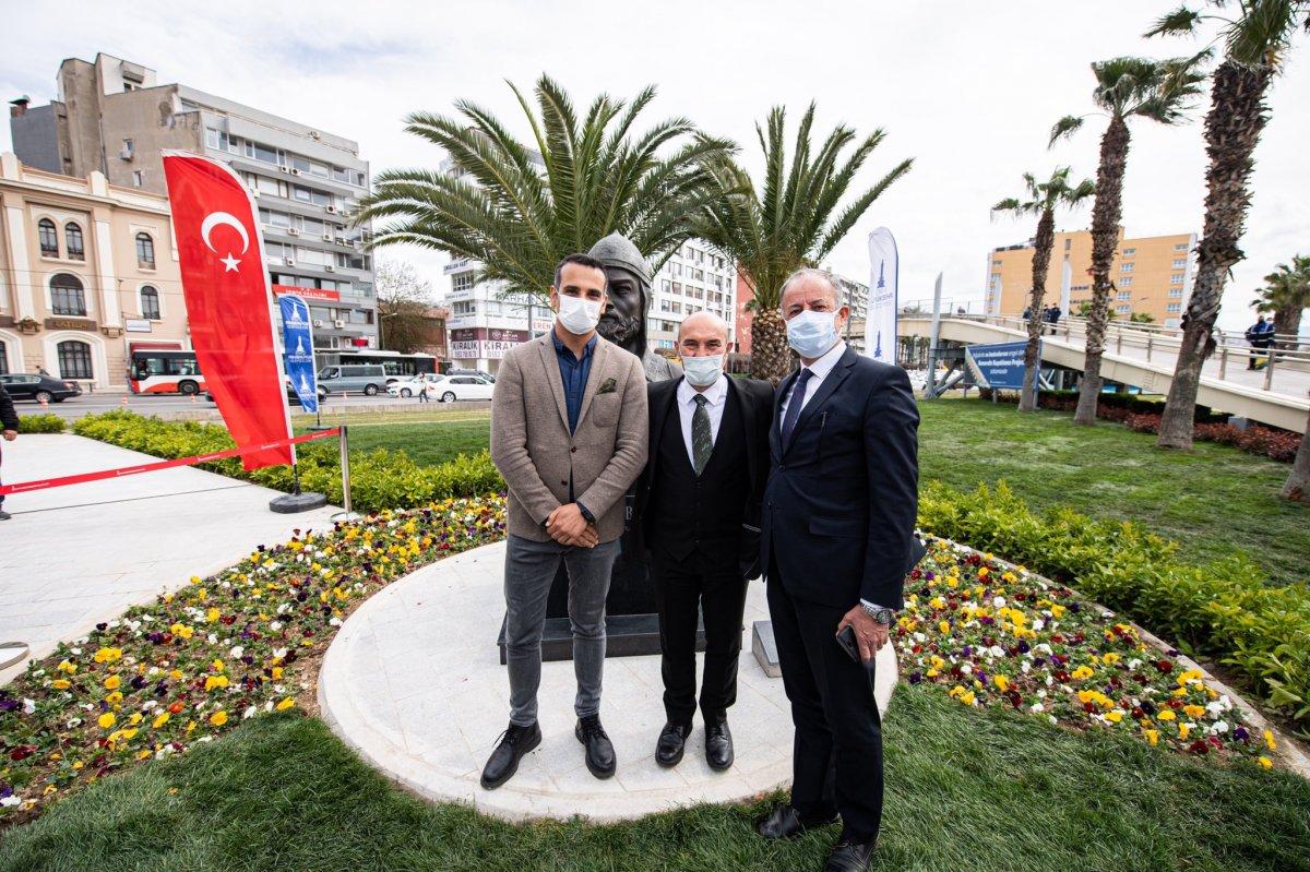 CHP'li İzmir Büyükşehir Belediyesi'nden Çaka Bey heykeli