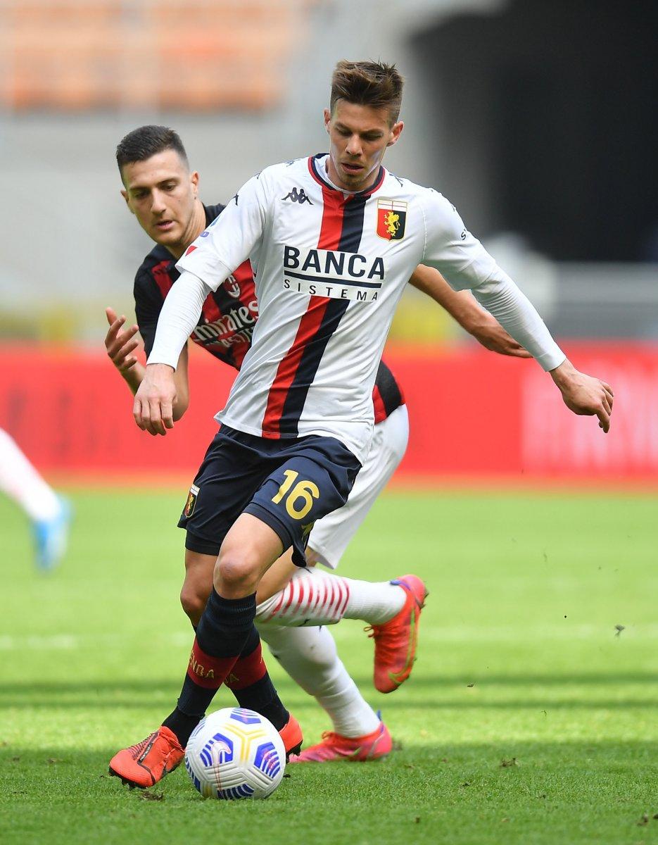 Milan, Genoa'yı 2-1 mağlup etti