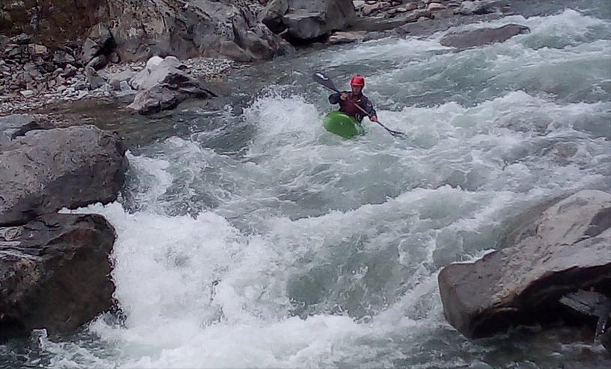 Rafting ve kano tutkunlarının adresi Barhal Çayı
