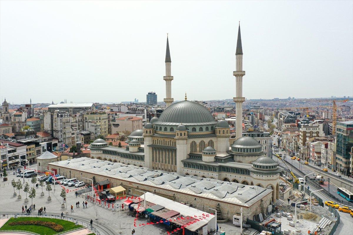 Taksim Camii