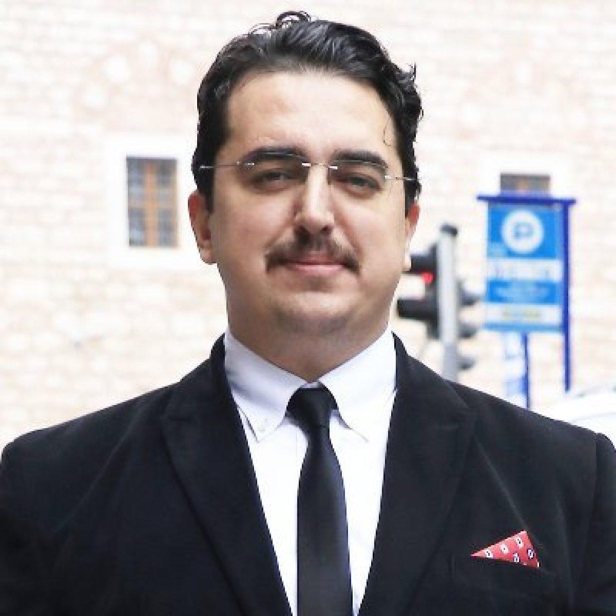 Adnan Şensoy kimdir? İlahiyatçı Yazar Adnan Şensoy biyografisi..