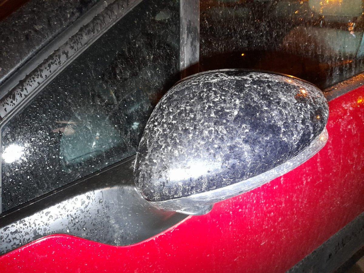 İstanbul'a çamur yağdı, sürücüler yıkamacılara koştu