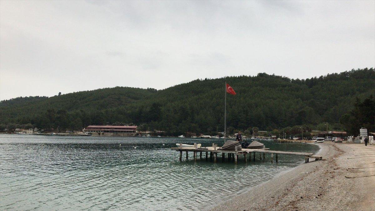 Muğla'da kaçak yapıların yıkımı sırasında arbede çıktı