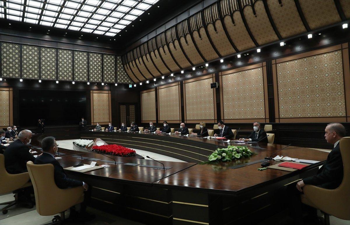 Turizmde mayısta sona erecek KDV indirimlerine 'devam' kararı