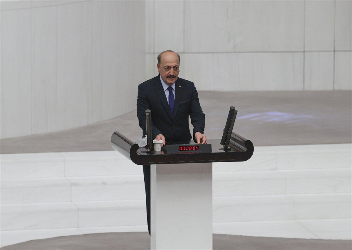 3 yeni bakan Meclis'te yemin etti