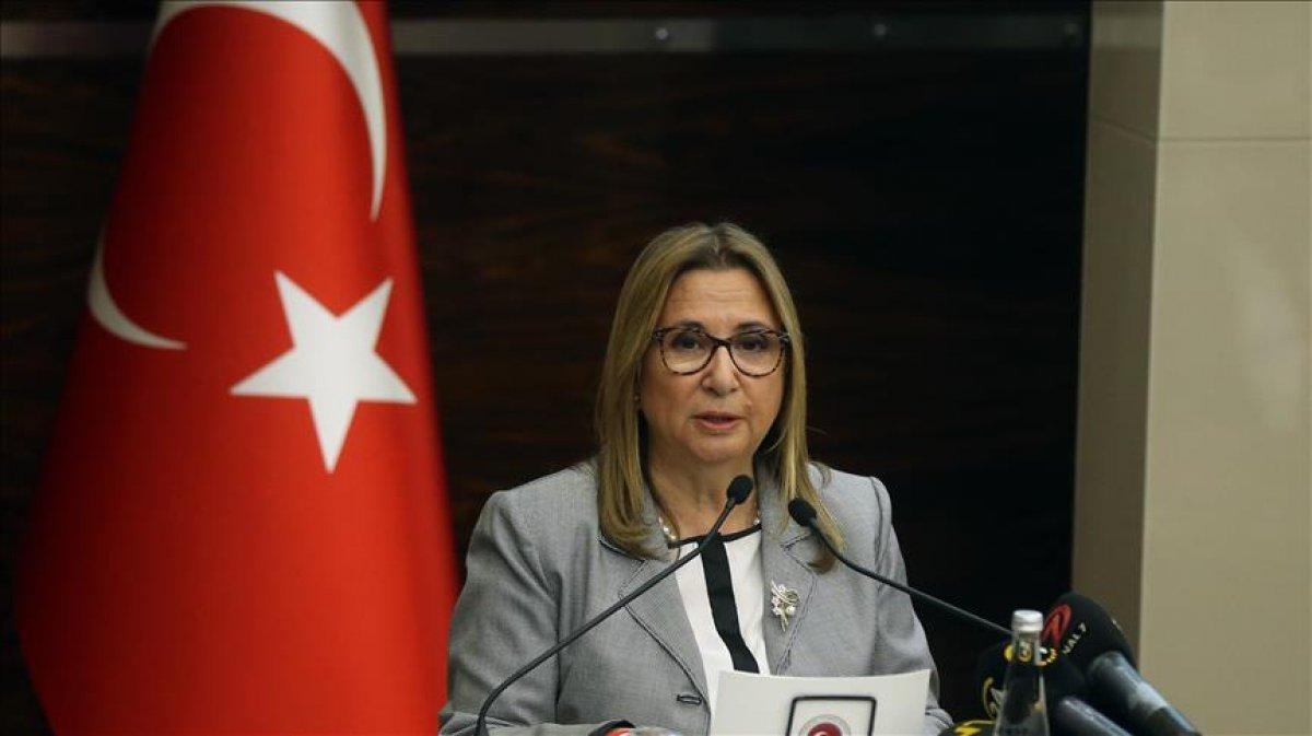 Ruhsar Pekcan'ın görevine son verildi