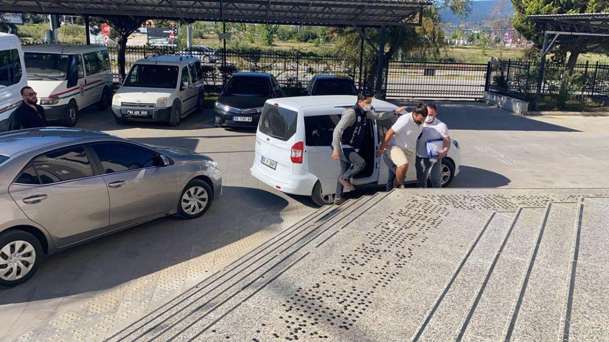 Muğla'da FETÖ üyelerini yurt dışına kaçıran şahıslar yakalandı